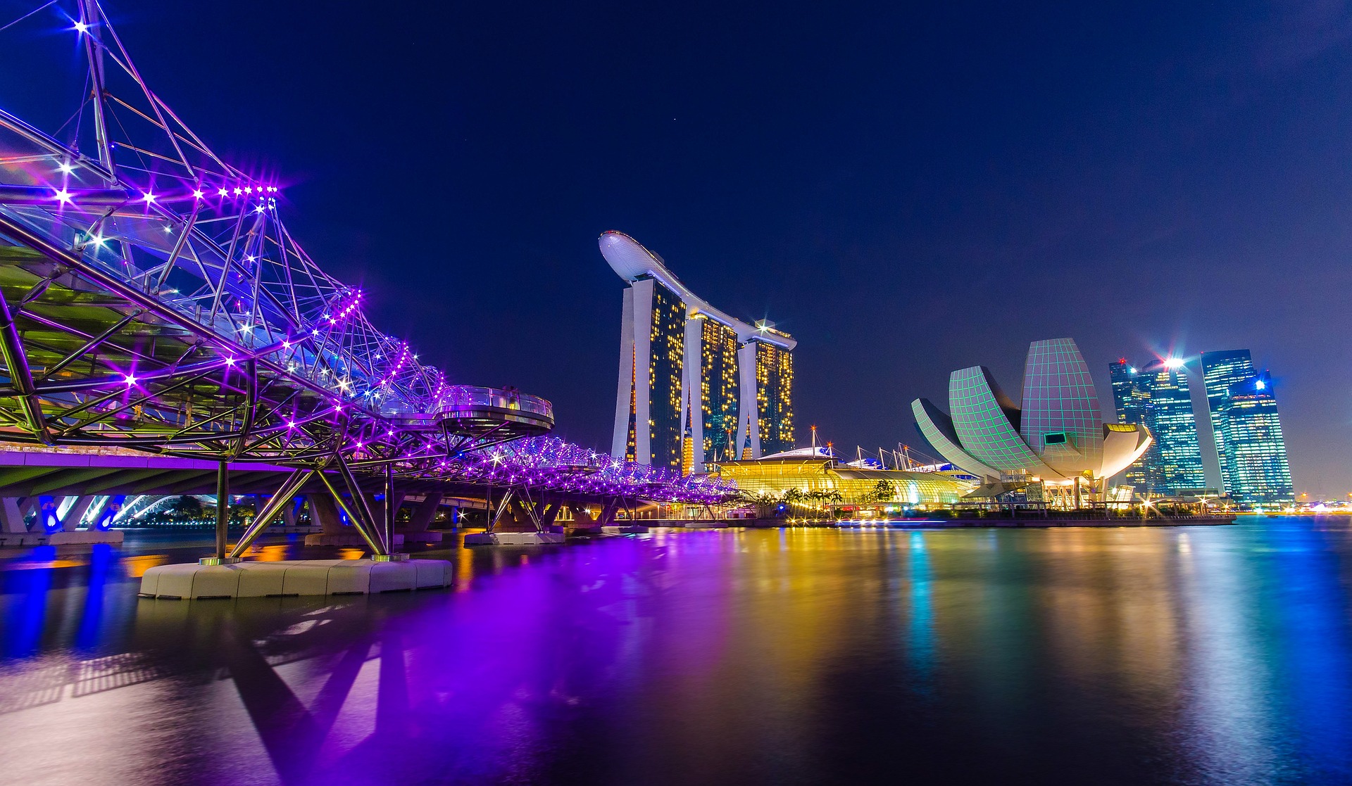 Singapore Marina Bay skyline night